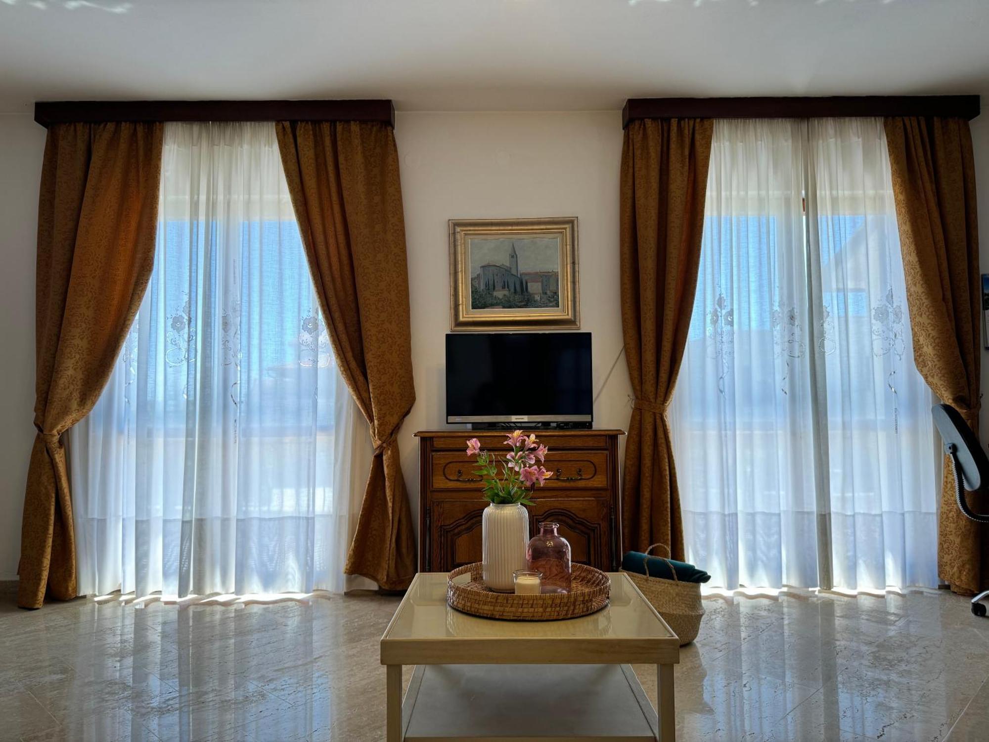 Apartman Ostrea *** Bale Dış mekan fotoğraf